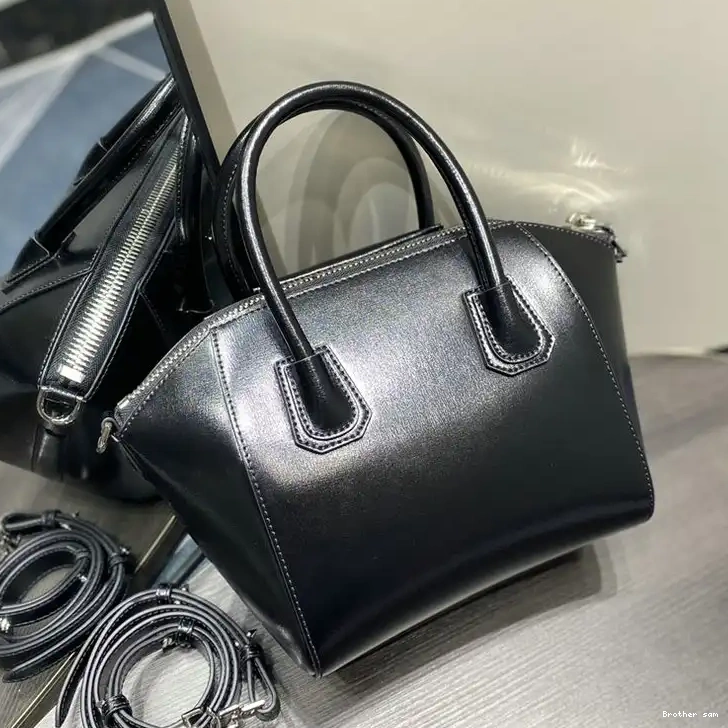 Brother sam 2203RF0002 Givenchy Bag 0809